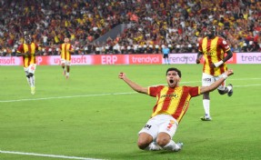 Göztepe'nin Ürdün'lü futbolcusundan kötü haber