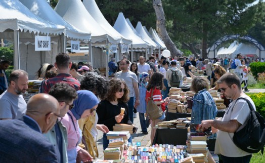 İZKİTAP ve İzmir Uluslararası Edebiyat Festivali başlıyor