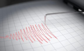 İstanbul'da da hissedilen bir deprem oldu