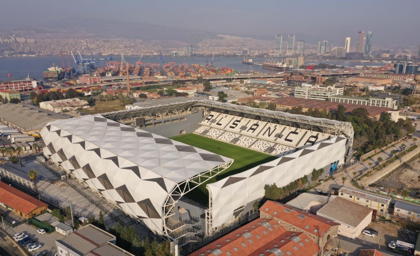 İzmir'de 7 yıl sonra buruk derbi