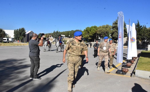 İzmir'de Boran- 7 Uluslararası Keskin Nişancı Yarışması başladı