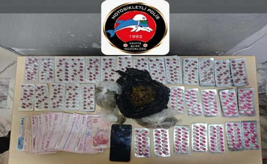İzmir'deki polis operasyonlarında 94 tutuklama