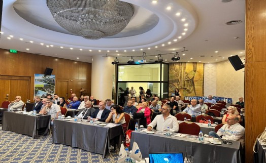 KKTC’ye İzmir’den yatırım çağrısı