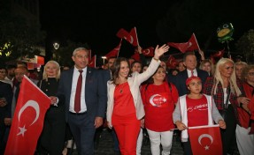 Karşıyaka 29 Ekim’de gelincik tarlasına dönüşecek!