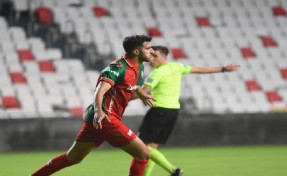 Karşıyaka'da Onur yetişmiyor