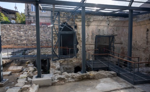 Kıllıoğlu Hamamı karma sergiyle günümüzle buluşuyor