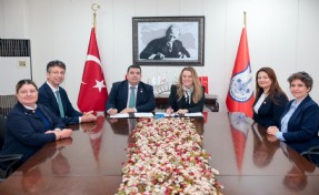 Konak’ta imzalar kadın istihdamı için atıldı
