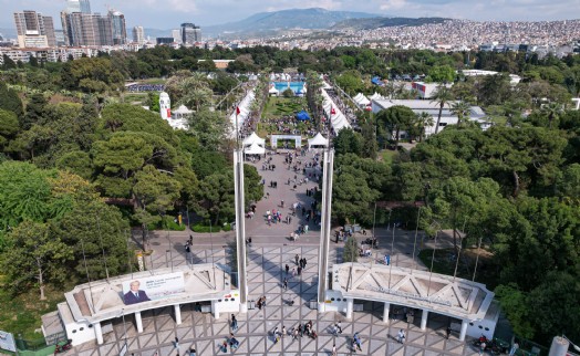 Kültürpark'ta İZKİTAPFEST heyecanı: İzmir kitap ve müziğe doyacak