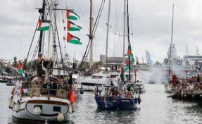 Küresel Sumud Filosu'na İsrail ablukası: İki geminin iletişimini kesti, filoya el koymaya hazırlanıyor