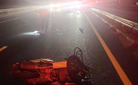 Manisa’da devrilen motosikletin sürücüsü hayatını kaybetti
