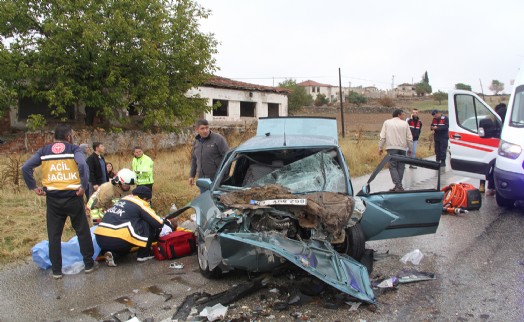 Manisa’da korkunç kaza: 1 bebek öldü, 5 yaralı