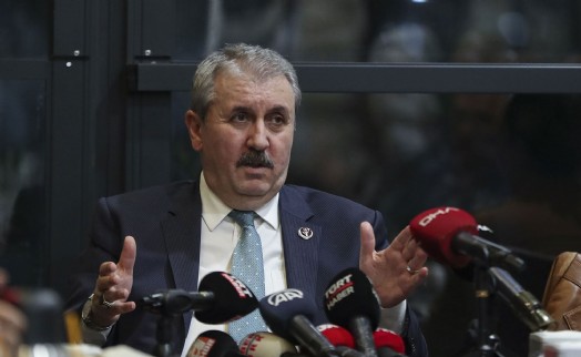 Meclis'te 'Apo' sloganları atılmıştı: Destici'den zehir zemberek sözler!