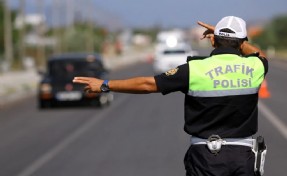 Meclisin gündeminde trafik kuralları var: Cezalar cep yakacak!