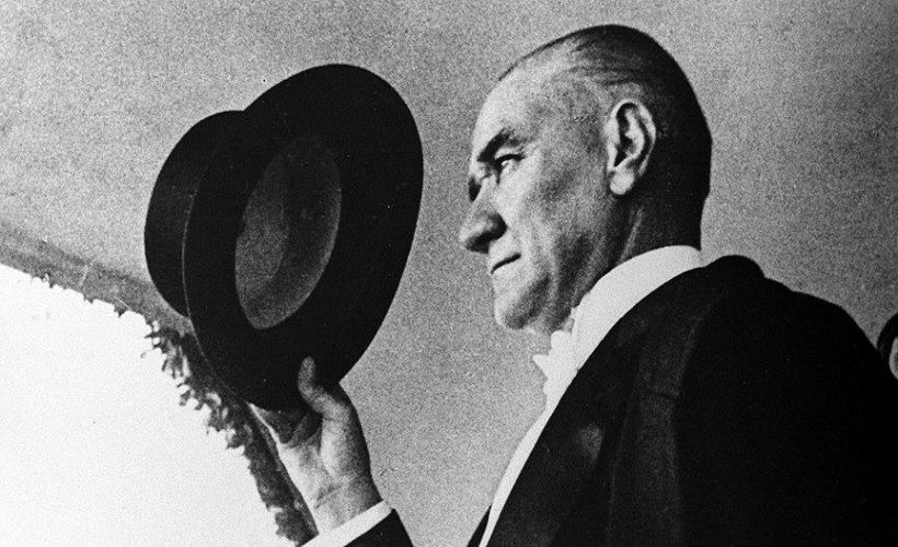 Menderes’te Atatürk resim ve şiirde yaşatılacak