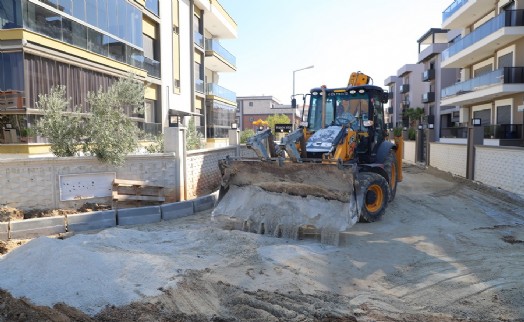 Menderes’te yollar yenileniyor