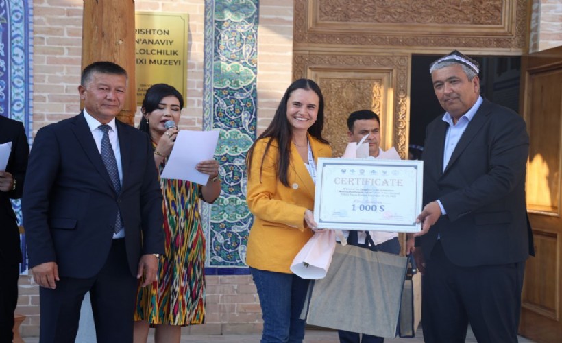 Menemen çömleğine Özbekistan'da iki ödül birden
