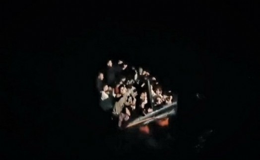 Muğla açıklarında 18’i çocuk 46 düzensiz göçmen kurtarıldı