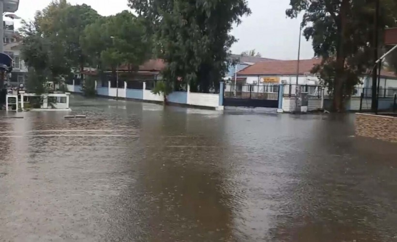 Muğla’da sağanak etkili oldu