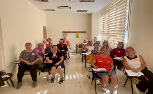 Örnekköy Kadın Dayanışma Merkezi’nde yabancı dil kursları başladı