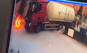 Otomobili alev alan sürücü: Yangın, tıbbi oksijen dolum yapıldığı anda çevreye yayılan gaz nedeniyle çıktı