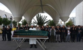 Oyuncu Neşe Aksoy, son yolculuğuna uğurlandı