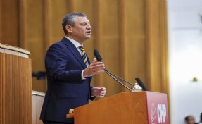 Özgür Özel Erdoğan'ı, Bahçeli'yi ve yandaş medyayı bombaladı