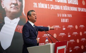 Özgür Özel: Kooperatifçilikten belediye başkanı, il başkanının tutuklu olduğu nerede görülmüş