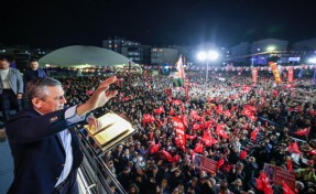 Özgür Özel'den Erdoğan'a 'ABD' eleştirisi