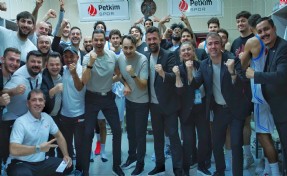 Petkimspor Avrupa'da çifte bayram peşinde