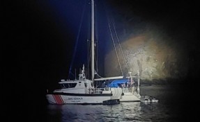 Rotası İtalya olan yelkenli teknede 35 kaçak göçmen çıktı!