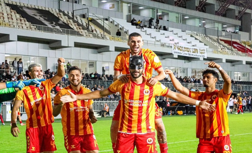 Tire 2021, İzmir Çoruhlu'ya gol yağdırdı