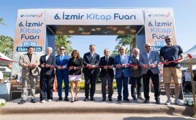 Tugay: İzmir’in her köşesini kitap ve sanatla buluşturmaya kararlıyız
