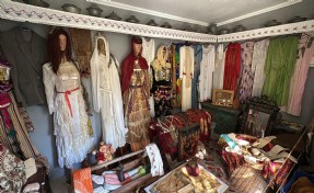 Yörük kültürüne ait eşyaları ‘çadır müze’de sergiliyor