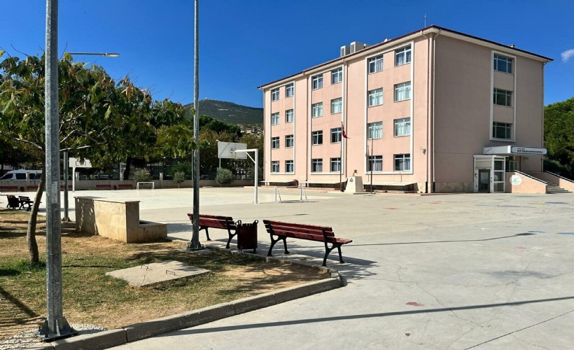 Zilsiz okul uygulaması pilot okullarda başladı