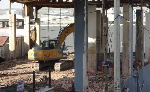 7 kişiye mezar olmuştu: O fabrika yıkılıyor!