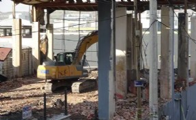 7 kişiye mezar olmuştu: O fabrika yıkılıyor!