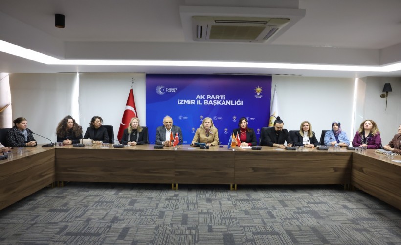 AK Parti İzmir’den 25 Kasım Mesajı: ‘Kadına şiddet dünyanın ortak meselesi'