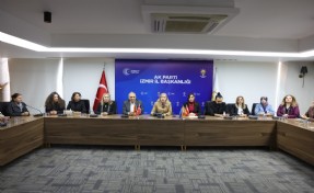 AK Parti İzmir’den 25 Kasım Mesajı: ‘Kadına şiddet dünyanın ortak meselesi'
