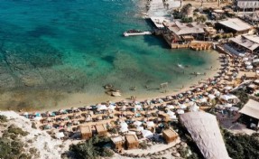 AK Parti’den başkan adayı olan isim gözünü Alaçatı’daki Babür Koyu’na dikti: Doğal koya çengel