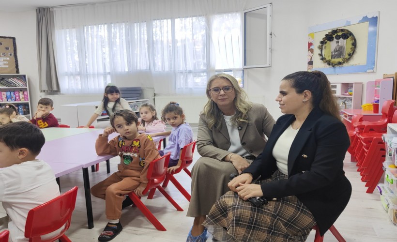 AK Partili Çankırı’dan görme engelli Burcu öğretmene ziyaret