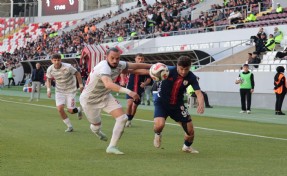 Altınordu dibe demir attı!