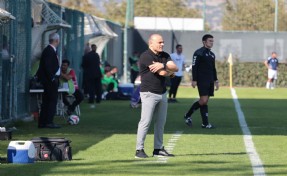 Altınordu dibe demir attı!