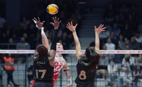 Aras Kargo evinde Galatasaray'a mağlup oldu!