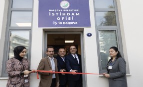 Balçova Belediyesi İstihdam Ofisi İş’in Balçova Sloganıyla Açıldı