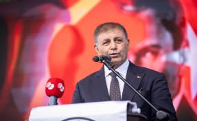 Başkan Tugay'dan 10 Kasım mesajı!