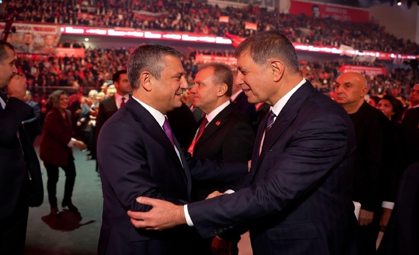 Başkan Tugay'dan Özel'e tebrik; Biz de İzmir olarak...