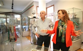 Başkan Ünsal, Kaf Sin Kaf’ın 113. yaşını kutladı: 'Bu sevda bitmez!'