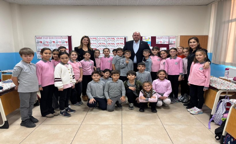 ‘Başkan olursam İlkay Çiçek’i sınıfa getireceğim’ dedi: Minik başkanın seçim vaadi yerine getirildi!