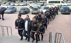 Bodrum merkezli 7 ilde silahlı suç örgütüne operasyon; 10 gözaltı