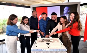 Bornova Belediyesi’nden anlamlı 24 Kasım buluşması